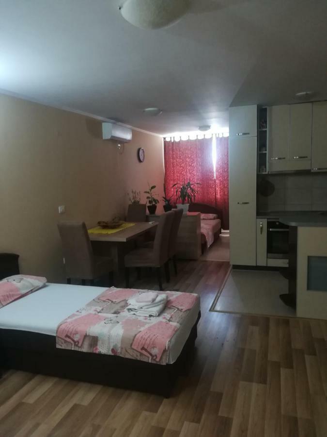 Apartments Vis Jaz Budva Exterior photo